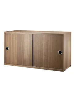 String Furniture Reolsystemer<Skab m. Skydelåger fra String