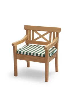 Fritz Hansen Havehynder<Skagerak Hynde til Drachmann Stol fra