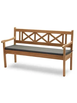 Fritz Hansen Havehynder<Skagerak Hynde til Skagen Bænk fra