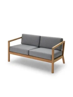 Fritz Hansen Udendørs Loungemøbler<Skagerak Virkelyst 2 pers. Sofa, Golden Yellow Stripe fra