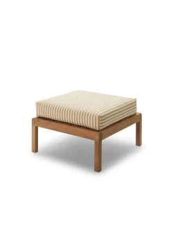 Fritz Hansen Udendørs Loungemøbler|Havestole<Skagerak Virkelyst Puf, Golden Yellow Stripe fra