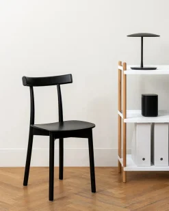 Nine Spisebordsstole<Skinny wooden chair, ash/white fra