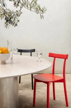 Nine Spisebordsstole<Skinny wooden chair, oak fra