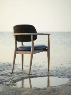 Stellar Works Spisebordsstole<Slow spisebordsstol, eg sort læder fra