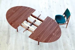 House of Finn Juhl Spiseborde<Sølvbordet af Finn Juhl