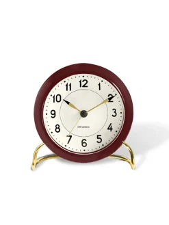 Arne Jacobsen Clocks Gaver Til Ham<Station Bordur, grå af Arne Jacobsen