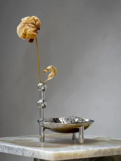 STOFF Nagel Vaser<Vase, krom fra