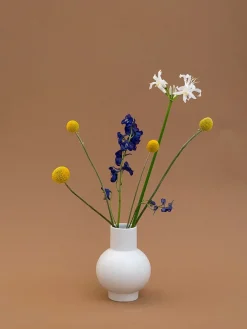 raawii Vaser<Strøm Vase, vaporous grey fra