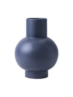 raawii Vaser<Strøm Vase, vaporous grey fra