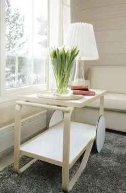 Artek Rulleborde/Barvogn<Tea Trolley 901 fra