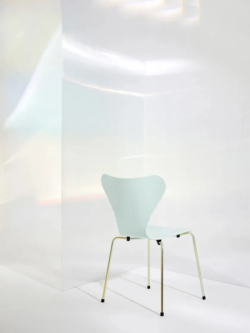 Fritz Hansen Spisebordsstole<70th Anniversary Edition 3107 Spisebordsstol, 7:14 AM Blue af Arne Jacobsen