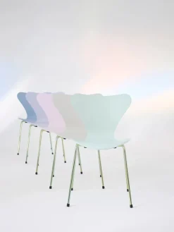 Fritz Hansen Spisebordsstole<70th Anniversary Edition 3107 Spisebordsstol, 7:14 AM Blue af Arne Jacobsen