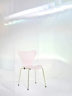 Fritz Hansen Spisebordsstole<70th Anniversary Edition 3107 Spisebordsstol, 7:14 AM Blue af Arne Jacobsen