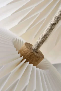 Le Klint Spots|Pendler<The Bouquet Pendel, medium fra