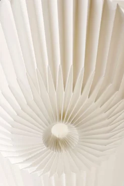 Le Klint Spots|Pendler<The Bouquet Pendel, medium fra