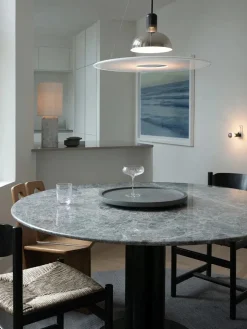 Louise Roe Spots<The Eight Over Eight Lamp Large, white marble fra