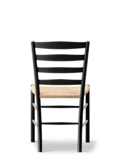 Fredericia Furniture Spisebordsstole<The Klint Chair, sæbebehandlet eg fra