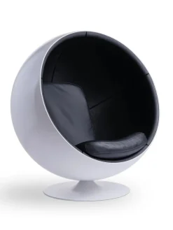 Eero Aarnio Originals Lænestole<The Leather Ball Chair af Eero Aarnio