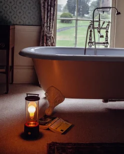 Tala Portable Lamper|Spots<The Muse Portable Lampe, Pomona Red fra