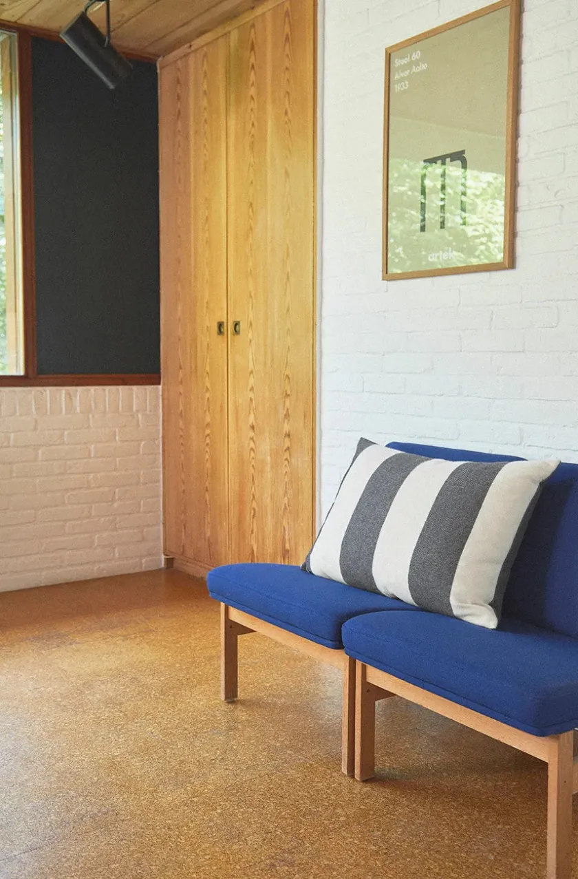 Silkeborg Uldspinderi Puder Og Plaider|Puder<The Sweater Cushion, cobalt fra