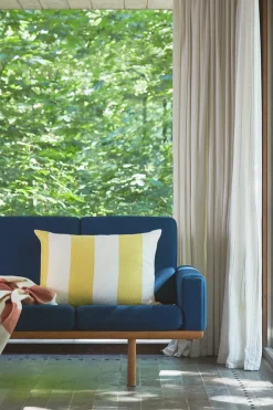 Silkeborg Uldspinderi Puder Og Plaider|Puder<The Sweater Cushion, cobalt fra