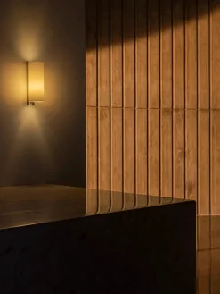 Santa & Cole Væglamper|Spots<TMM Metálico Væglampe fra Santa and Cole