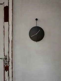 Ferm Living Vægure<Trace vægur fra