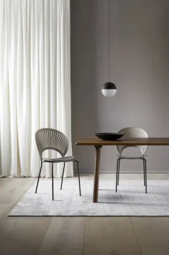 Fredericia Furniture Spisebordsstole<Trinidad Stol, sædepolstret af Nanna Ditzel