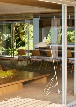 &Tradition Gulvlamper|Spots<Tripod HM8 Gulvlampe af Hvidt & Mølgaard