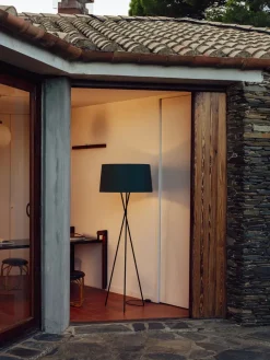 Santa & Cole Gulvlamper|Spots<Tripode Gulvlampe fra Santa and Cole, mustard (G5)