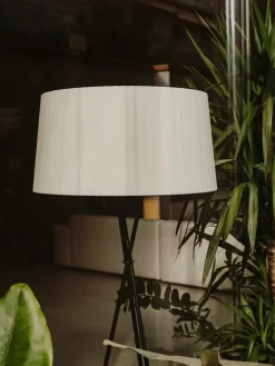 Santa & Cole Gulvlamper|Spots<Tripode Gulvlampe fra Santa and Cole, red-amber (G5)