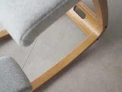 Variér Skamler<Variable Balans Stol, light brown wood fra