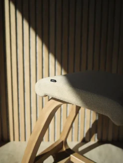 Variér Skamler<Variable Stol, light brown/vidar fra Varier Furniture