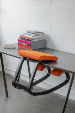 Variér Skamler<Variable Stol, light brown/vidar fra Varier Furniture