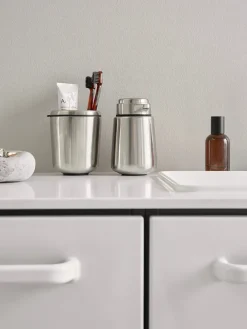 Vipp Sæbedispensere<9 Sæbedispenser, Stainless Steel fra