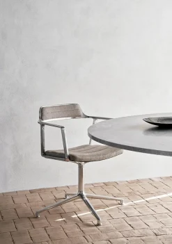Vipp Spisebordsstole<452 Swivel Chair, dark sand fra