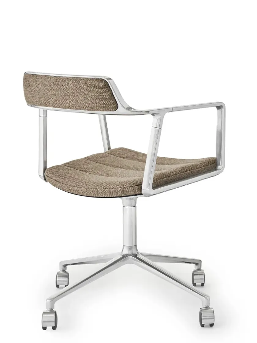 Vipp Kontorstole<452 Swivel Chair m/sort stel & hjul, sort læder fra