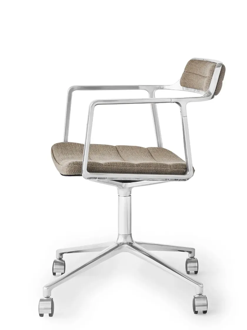 Vipp Kontorstole<452 Swivel Chair m/sort stel & hjul, sort læder fra