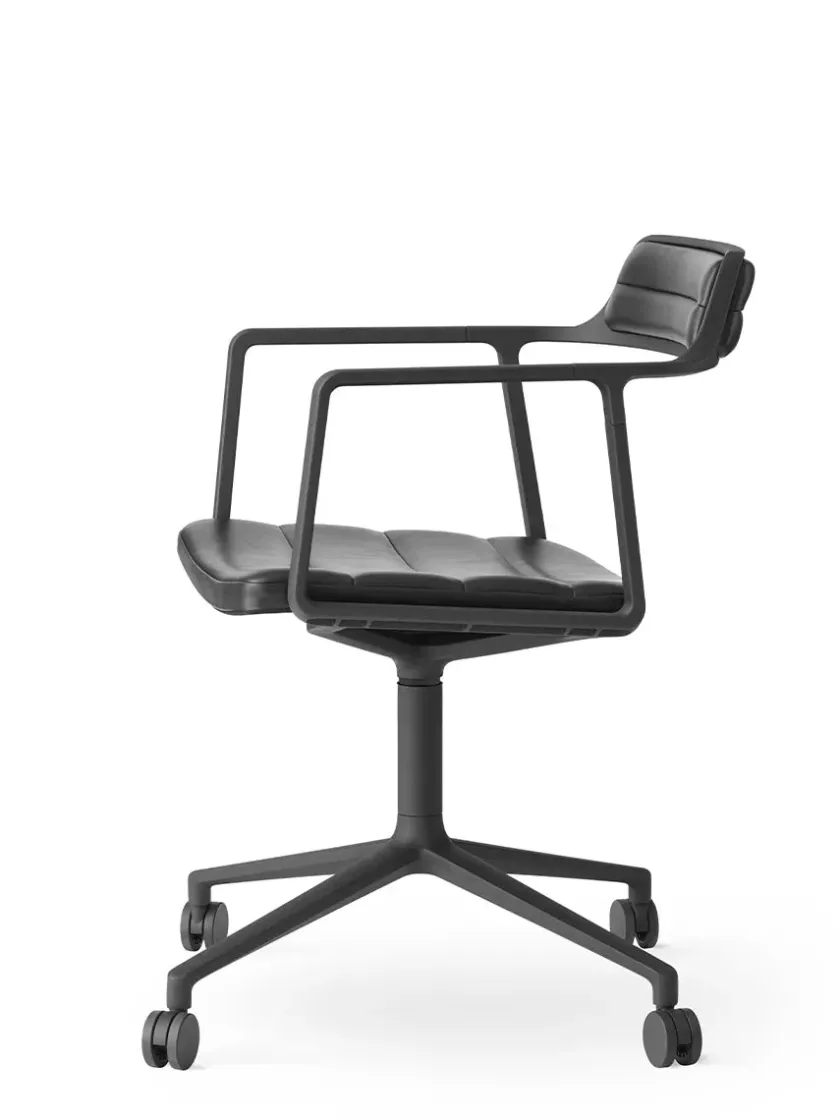 Vipp Kontorstole<452 Swivel Chair m/sort stel & hjul, sort læder fra