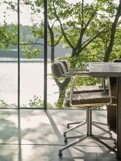 Vipp Spisebordsstole<452 Swivel Chair, sort læder fra