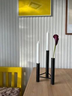 Kay Bojesen Denmark Lysestager|Vaser<VISTA vase og lysestage, sort fra Kay Bojesen