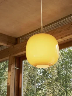 Louis Poulsen Pendler|Spots<VL45 Radiohuspendel 250, pale yellow fra