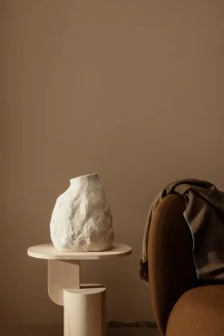 Ferm Living Vaser<Vulca Medium vase, Off-white Stone fra