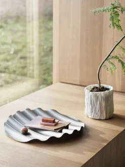 Muuto Service<Wave Tray fra