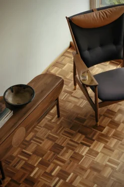 House of Finn Juhl Lænestole<Whiskystolen af Finn Juhl