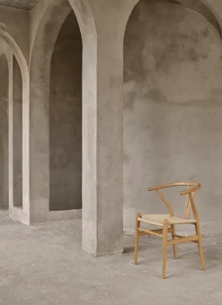 Carl Hansen & Søn Spisebordsstole<Y-stol CH24, Eg hvidolie af Hans J. Wegner