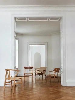 Carl Hansen & Søn Spisebordsstole<Y-stol CH24, Eg lak af Hans J. Wegner