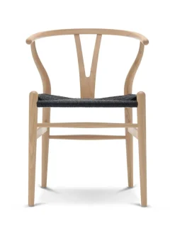Carl Hansen & Søn Spisebordsstole<Y-stol CH24, Eg lak med sort flet af Hans J. Wegner
