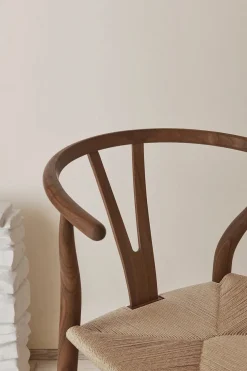 Carl Hansen & Søn Spisebordsstole<Y-stol CH24, Valnød olie af Hans J. Wegner