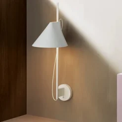 Louis Poulsen Væglamper|Spots<Yuh væglampe fra